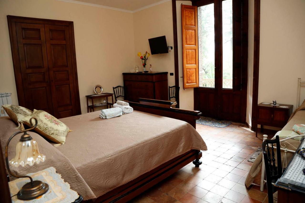 Agriturismo Sole Di Sicilia Рандаццо Экстерьер фото